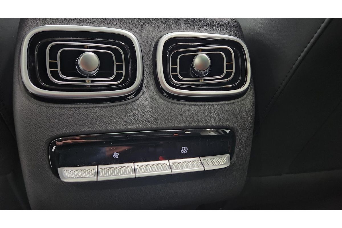 2025 Jaecoo J8 Track