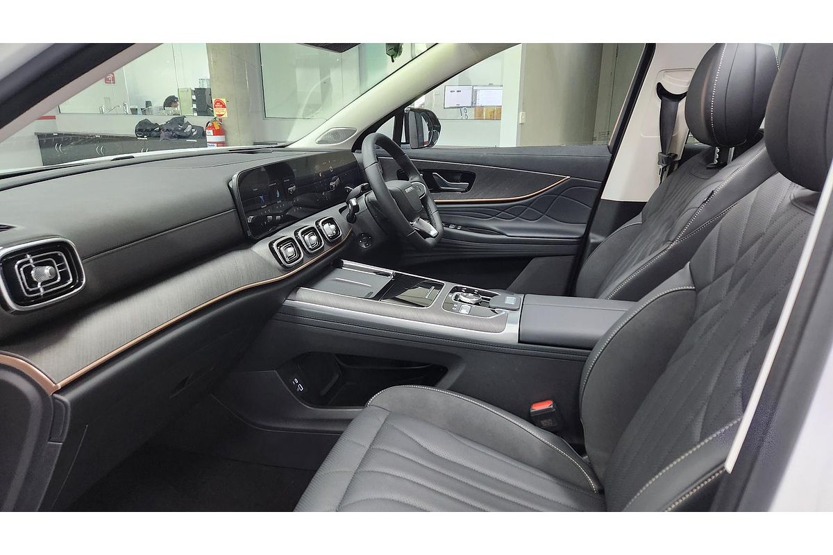 2025 Jaecoo J8 Track