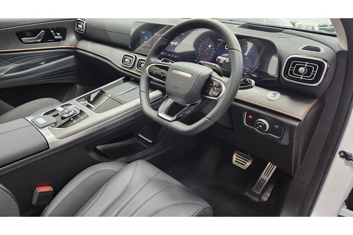 2025 Jaecoo J8 Track