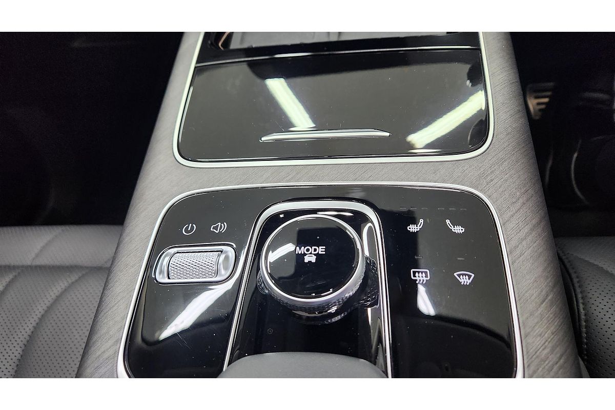 2025 Jaecoo J8 Track