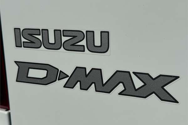 2022 Isuzu D-MAX SX High Ride Rear Wheel Drive