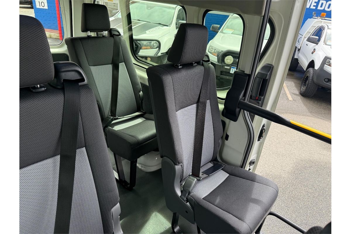 2020 Toyota Hiace Commuter GDH322R ELWB High Roof
