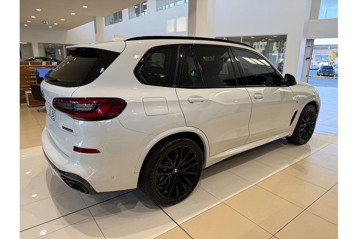 2023 BMW X5 M50i G05