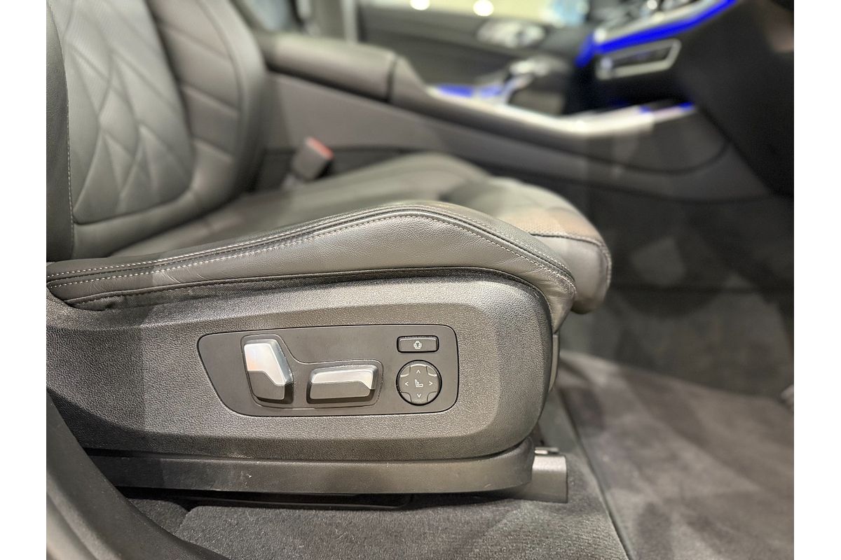 2023 BMW X5 M50i G05