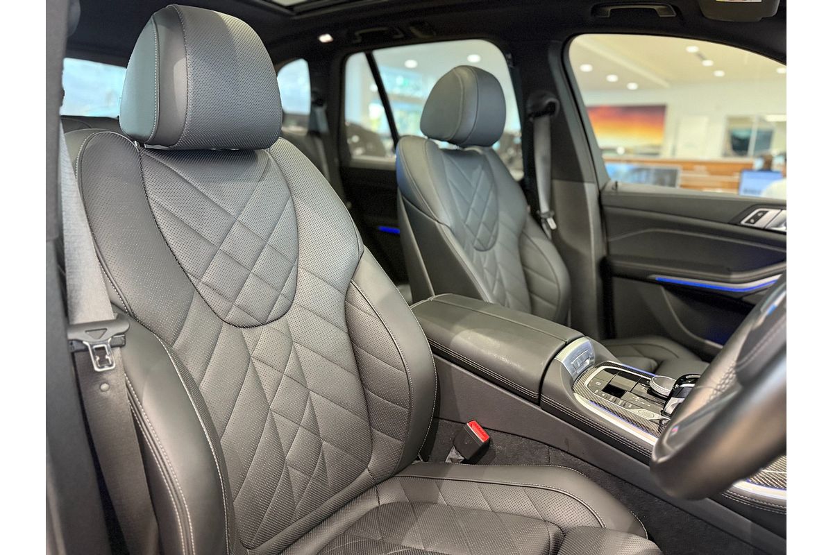 2023 BMW X5 M50i G05