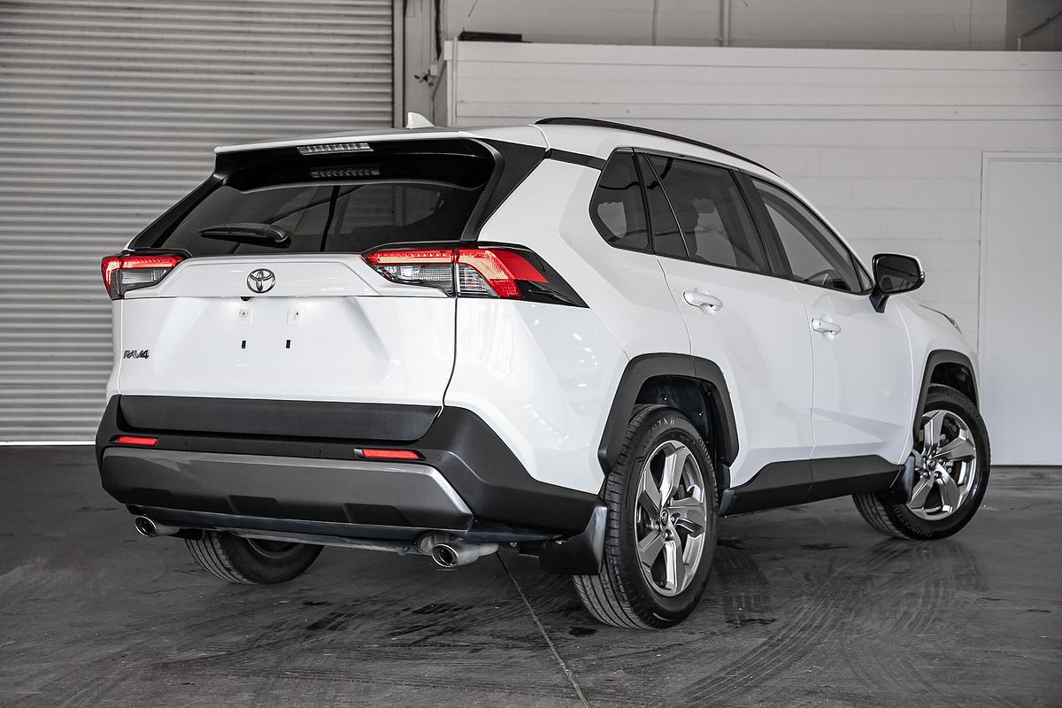 2021 Toyota RAV4 GXL MXAA52R