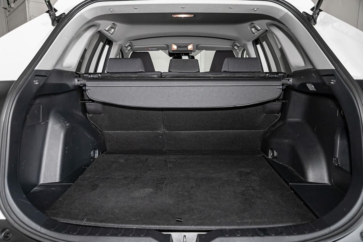 2021 Toyota RAV4 GXL MXAA52R