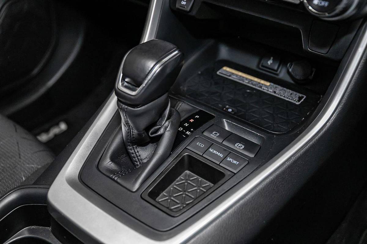 2021 Toyota RAV4 GXL MXAA52R