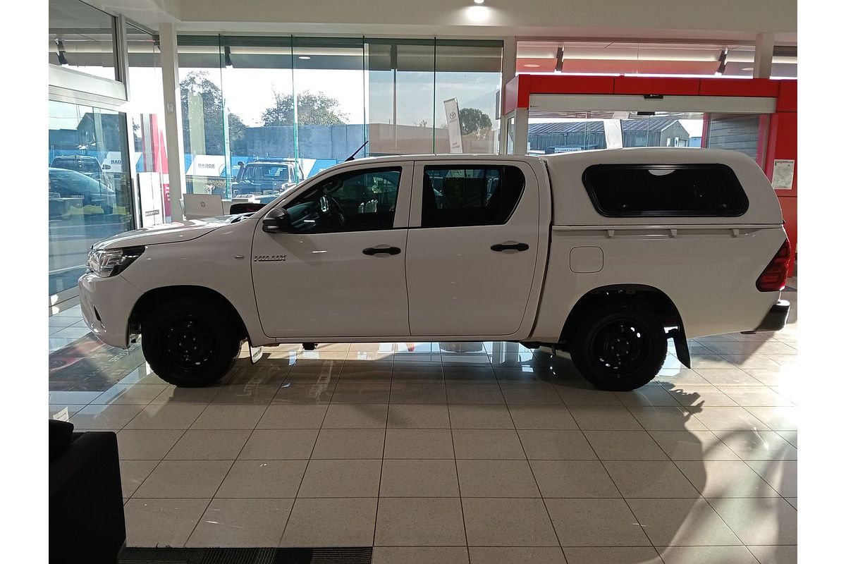 2016 Toyota Hilux Workmate GUN122R Rear Wheel Drive