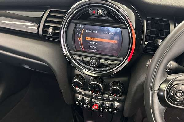 2020 MINI Hatch Cooper F56 LCI