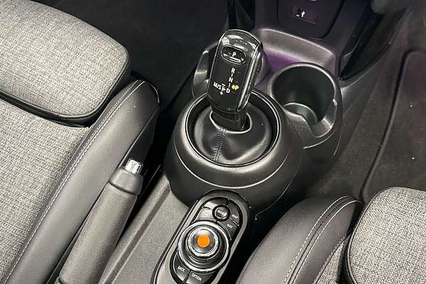 2020 MINI Hatch Cooper F56 LCI