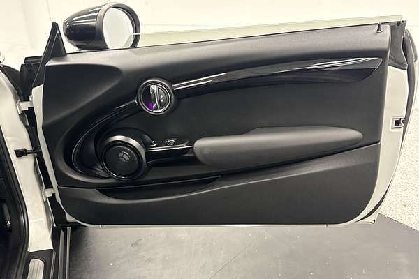 2020 MINI Hatch Cooper F56 LCI