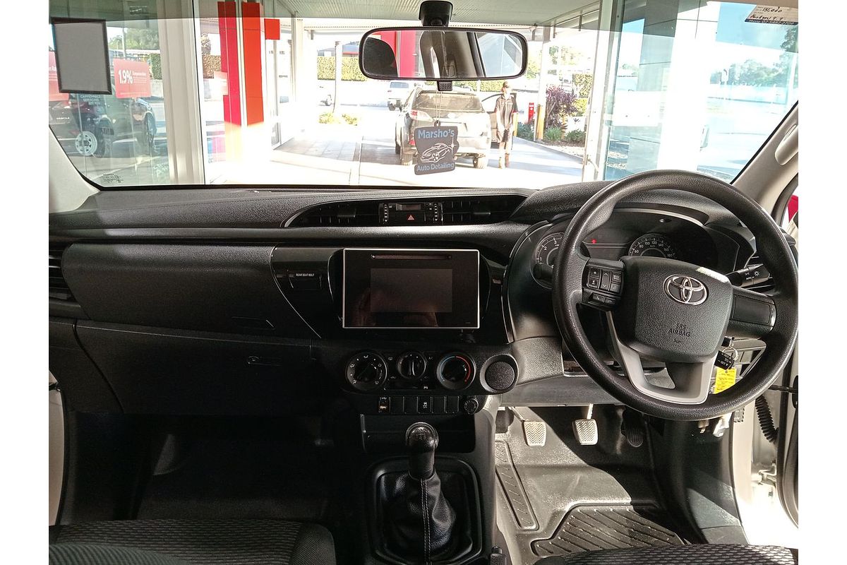 2016 Toyota Hilux Workmate GUN122R Rear Wheel Drive