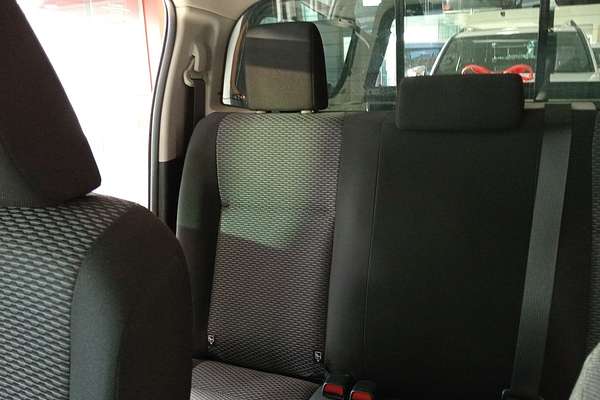 2016 Toyota Hilux Workmate GUN122R Rear Wheel Drive