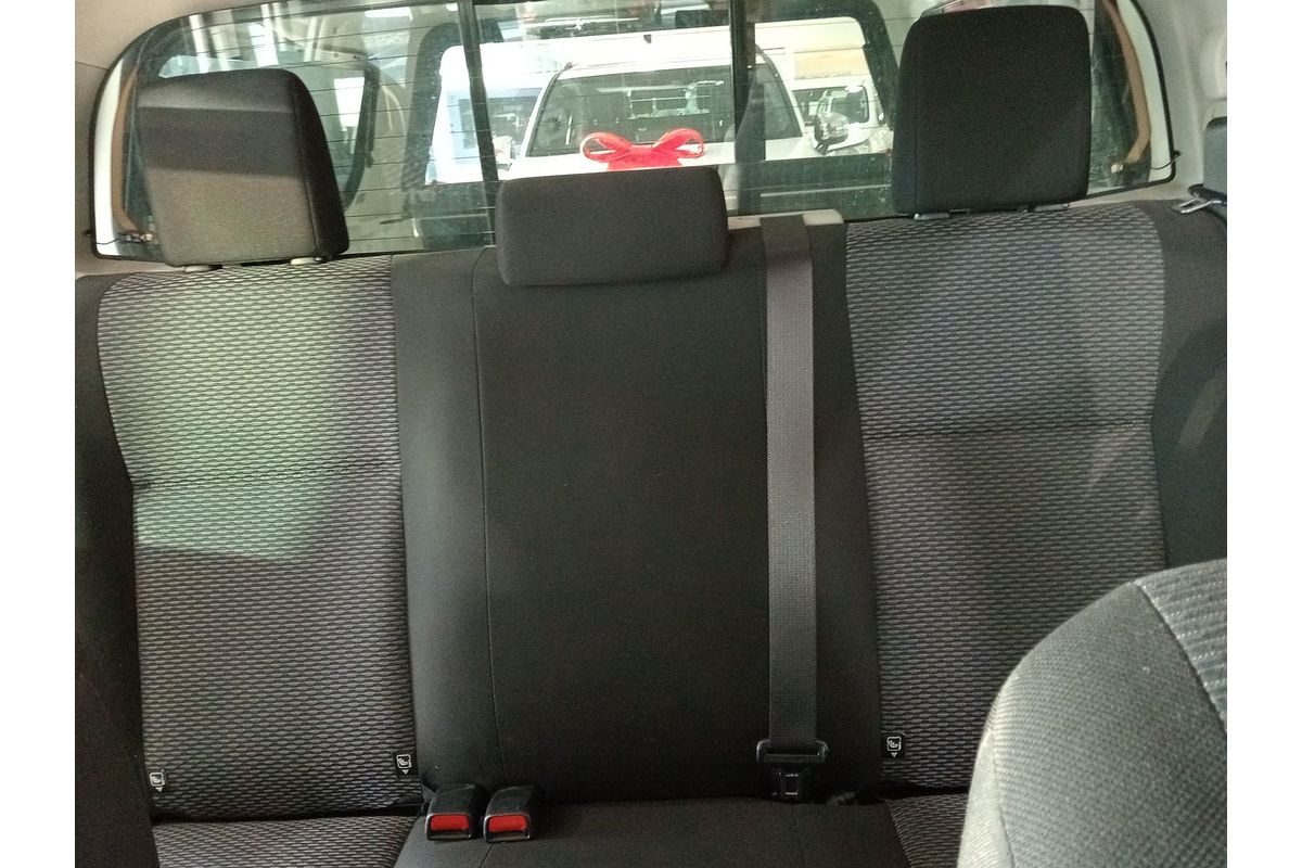2016 Toyota Hilux Workmate GUN122R Rear Wheel Drive