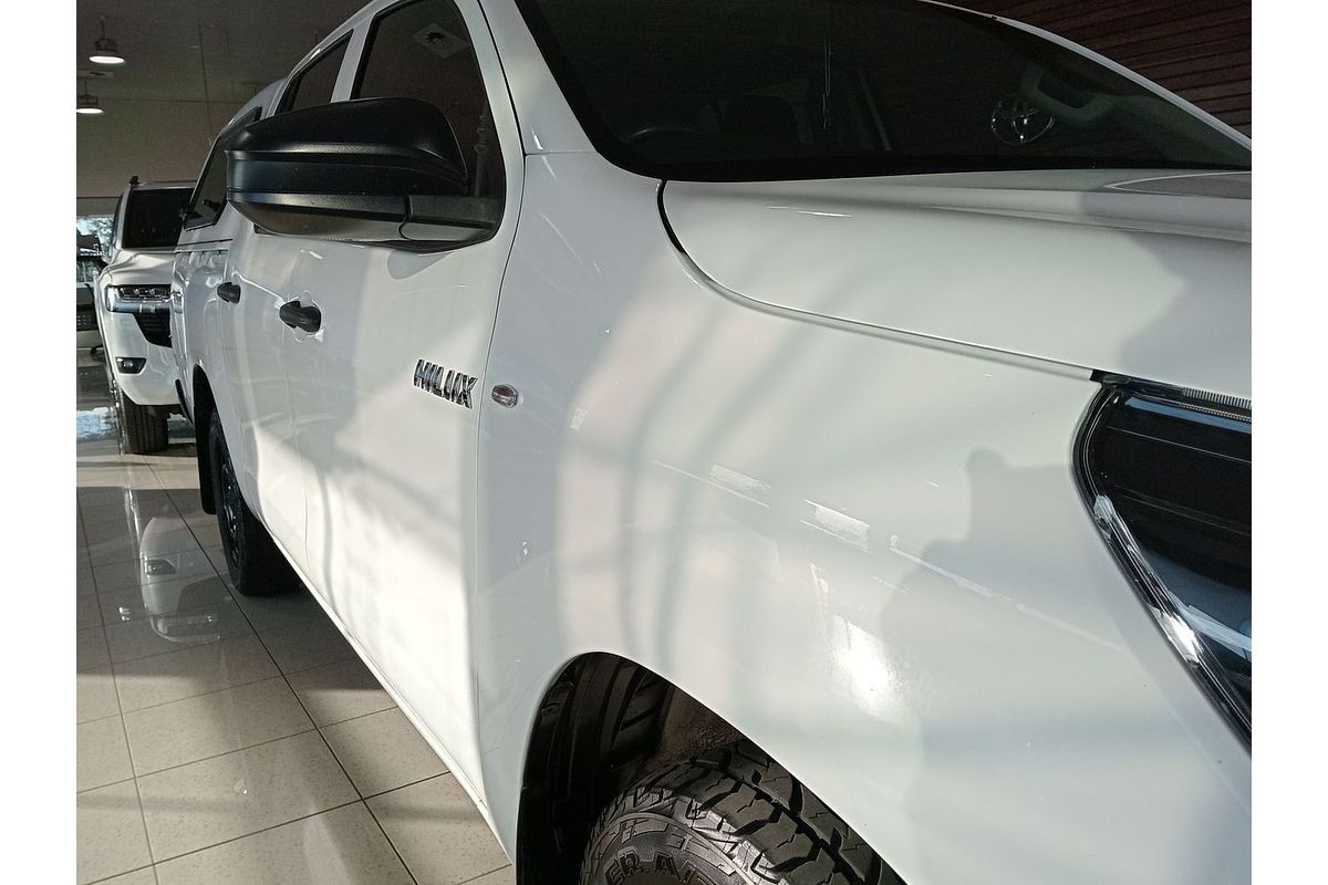 2016 Toyota Hilux Workmate GUN122R Rear Wheel Drive
