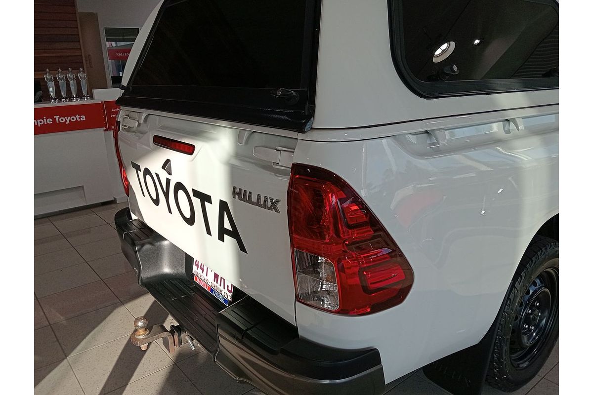 2016 Toyota Hilux Workmate GUN122R Rear Wheel Drive