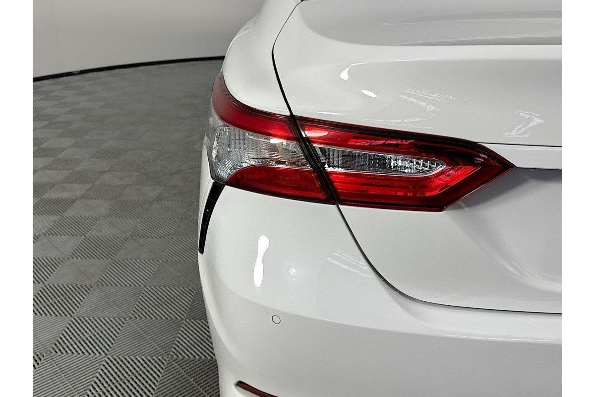 2020 Toyota Camry Ascent Sport AXVH71R