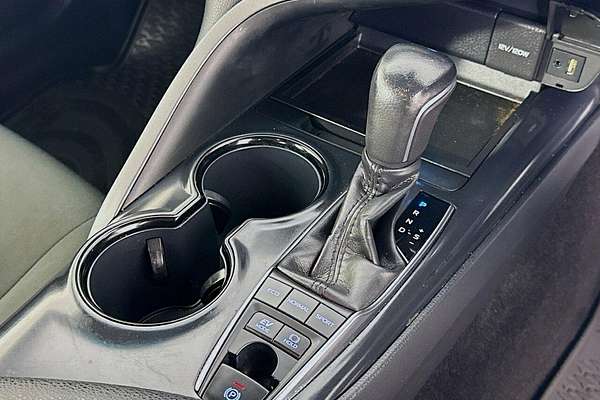 2020 Toyota Camry Ascent Sport AXVH71R