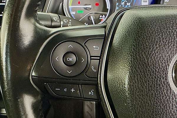 2020 Toyota Camry Ascent Sport AXVH71R