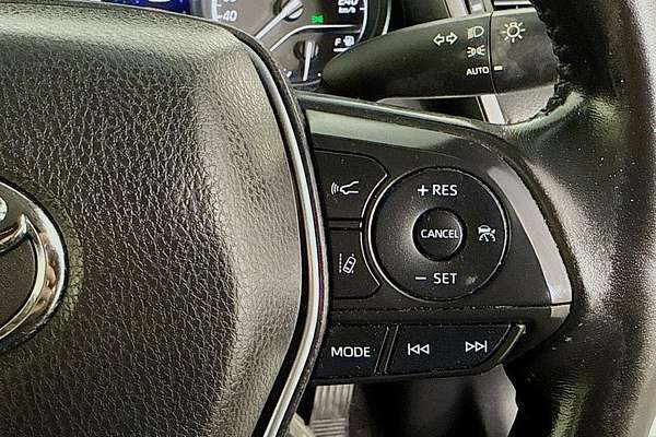 2020 Toyota Camry Ascent Sport AXVH71R