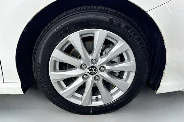 2020 Toyota Camry Ascent Sport AXVH71R