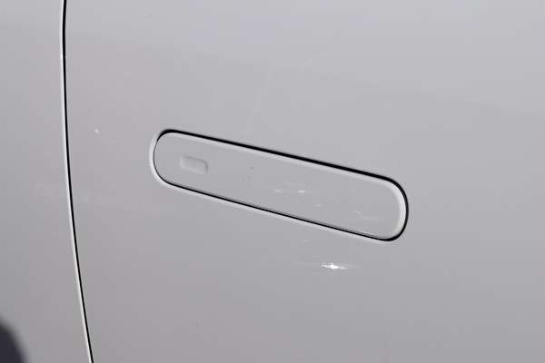 2025 MG IM6 Platinum S12L