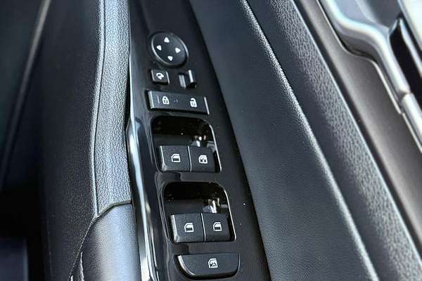 2025 Kia Sportage HEV SX NQ5