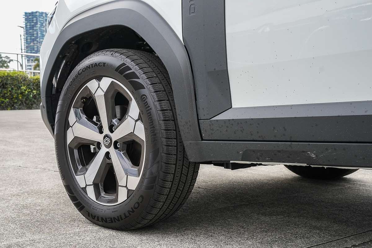 2025 Renault Duster Techno X1311