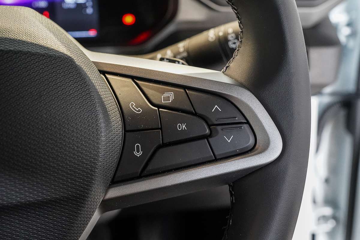 2025 Renault Duster Techno X1311