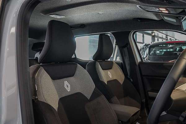 2025 Renault Duster Evolution X1311