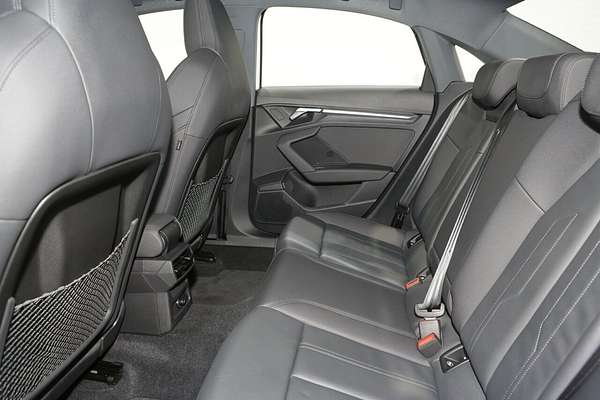 2023 Audi A3 40 TFSI S line GY