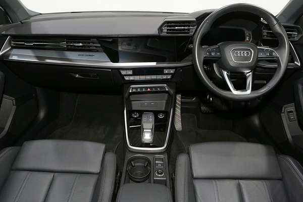 2023 Audi A3 40 TFSI S line GY