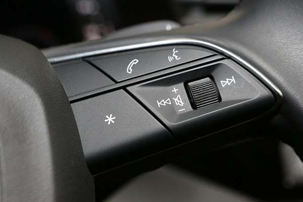 2023 Audi A3 40 TFSI S line GY