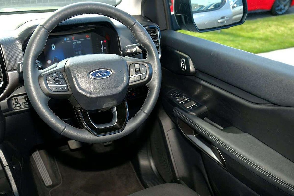 2024 Ford Ranger XLT 4X4 2.0L