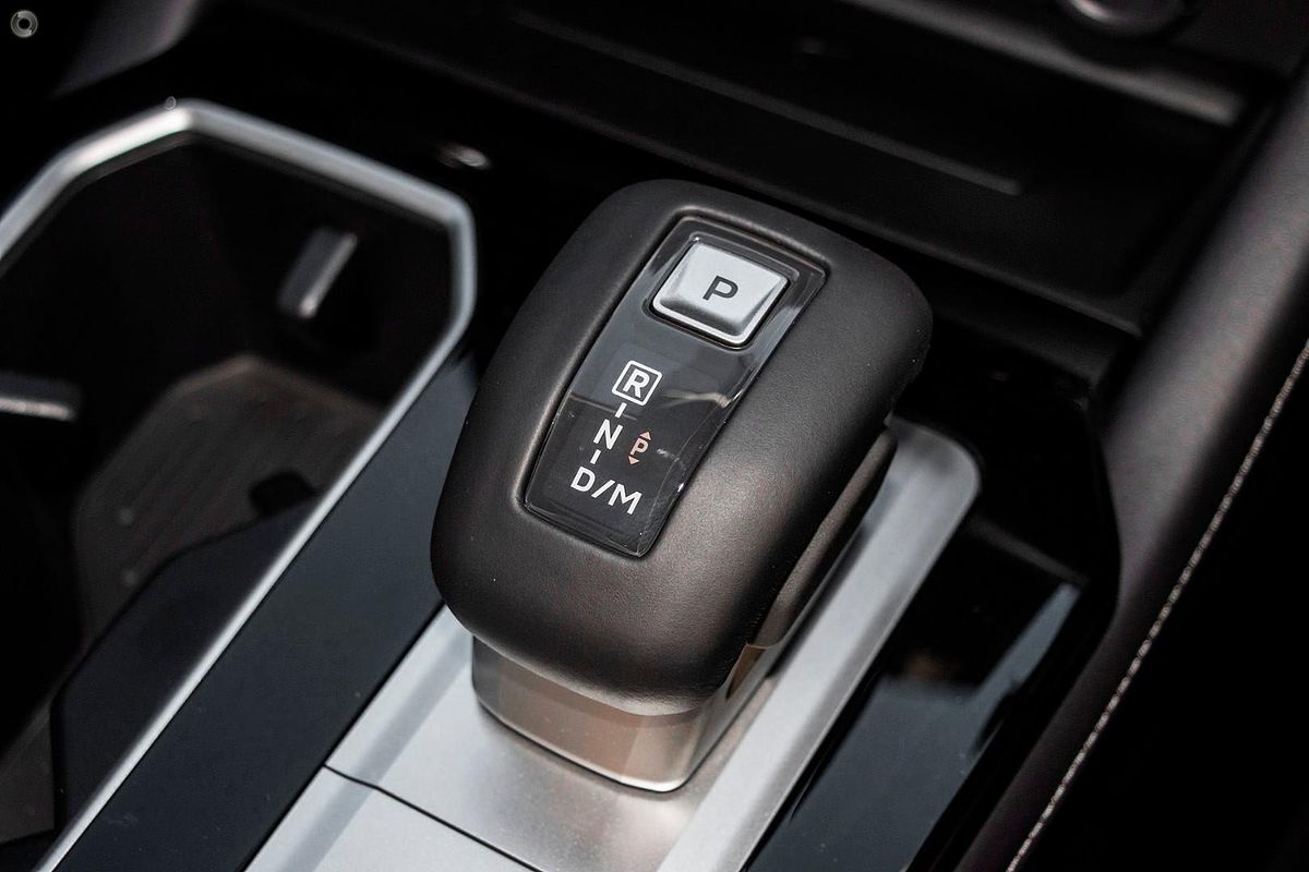 2025 Mitsubishi Outlander Exceed ZM