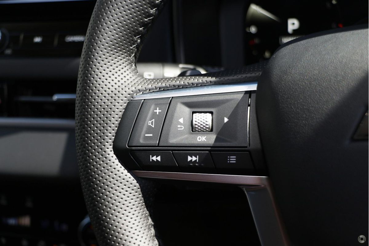 2025 Mitsubishi Outlander Exceed ZM