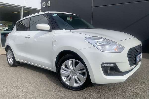 2018 Suzuki Swift GL Navigator AZ