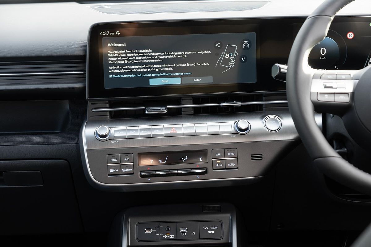 2025 Hyundai Kona Premium SX2.V3