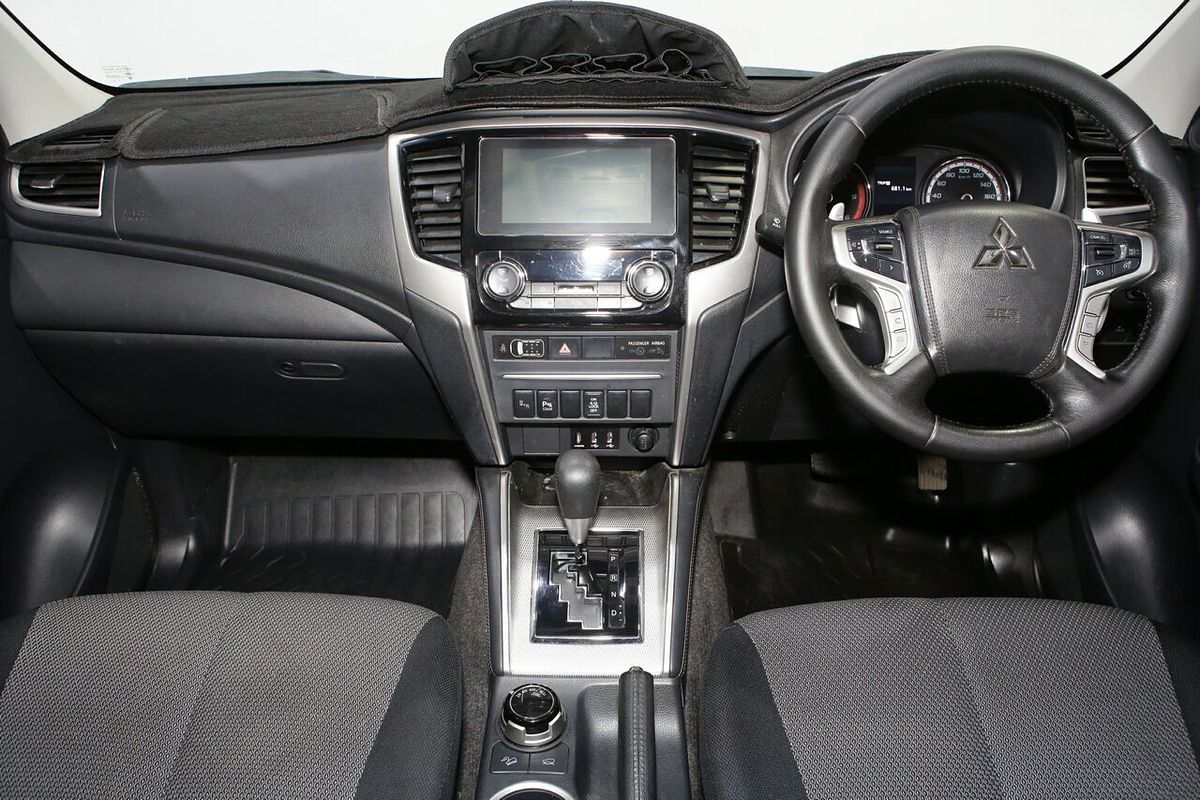2023 Mitsubishi Triton GLS MR 4X4