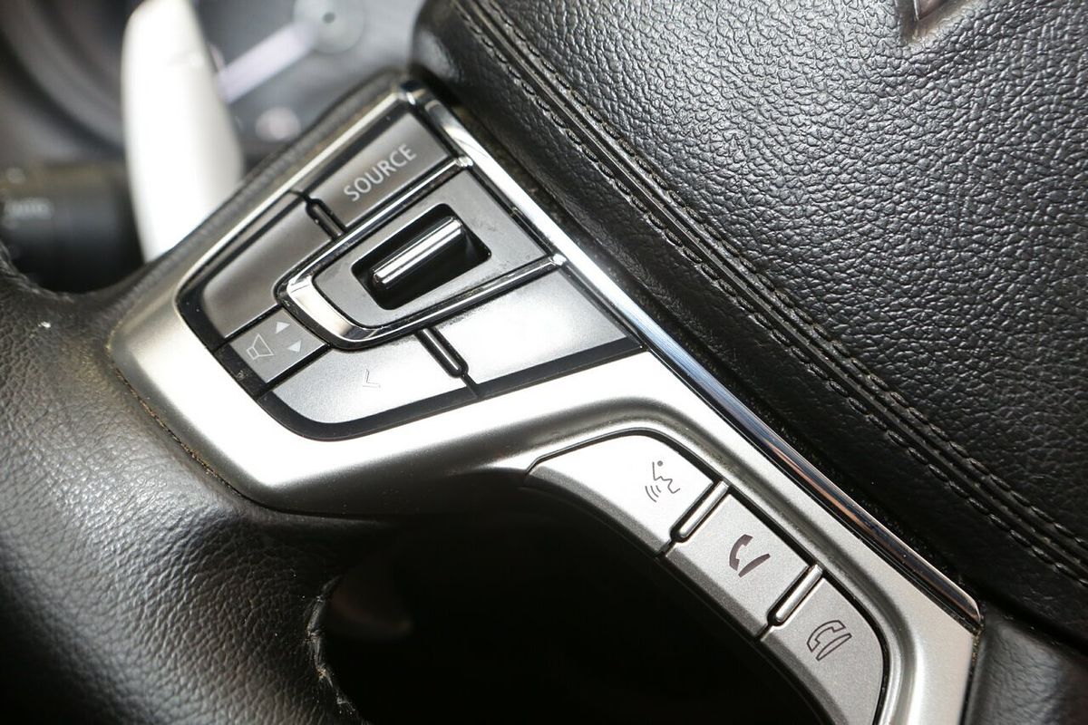 2023 Mitsubishi Triton GLS MR 4X4