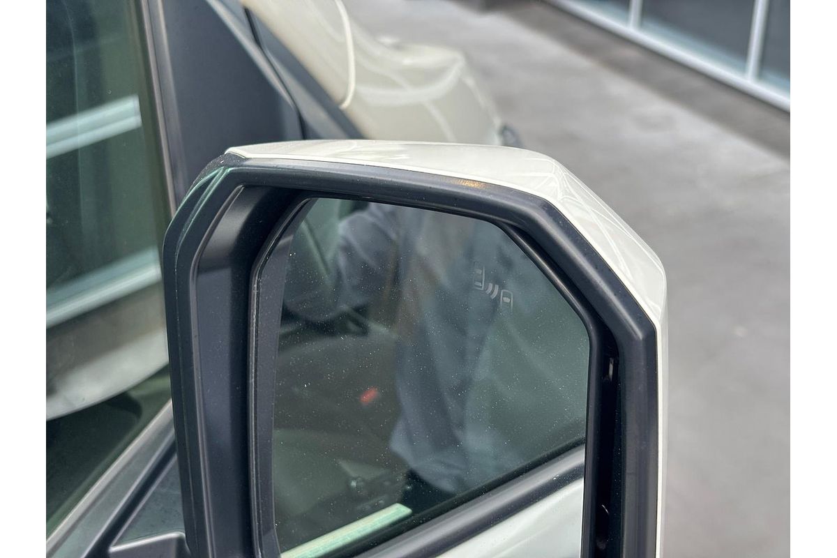 2024 Toyota Hiace GDH300R LWB