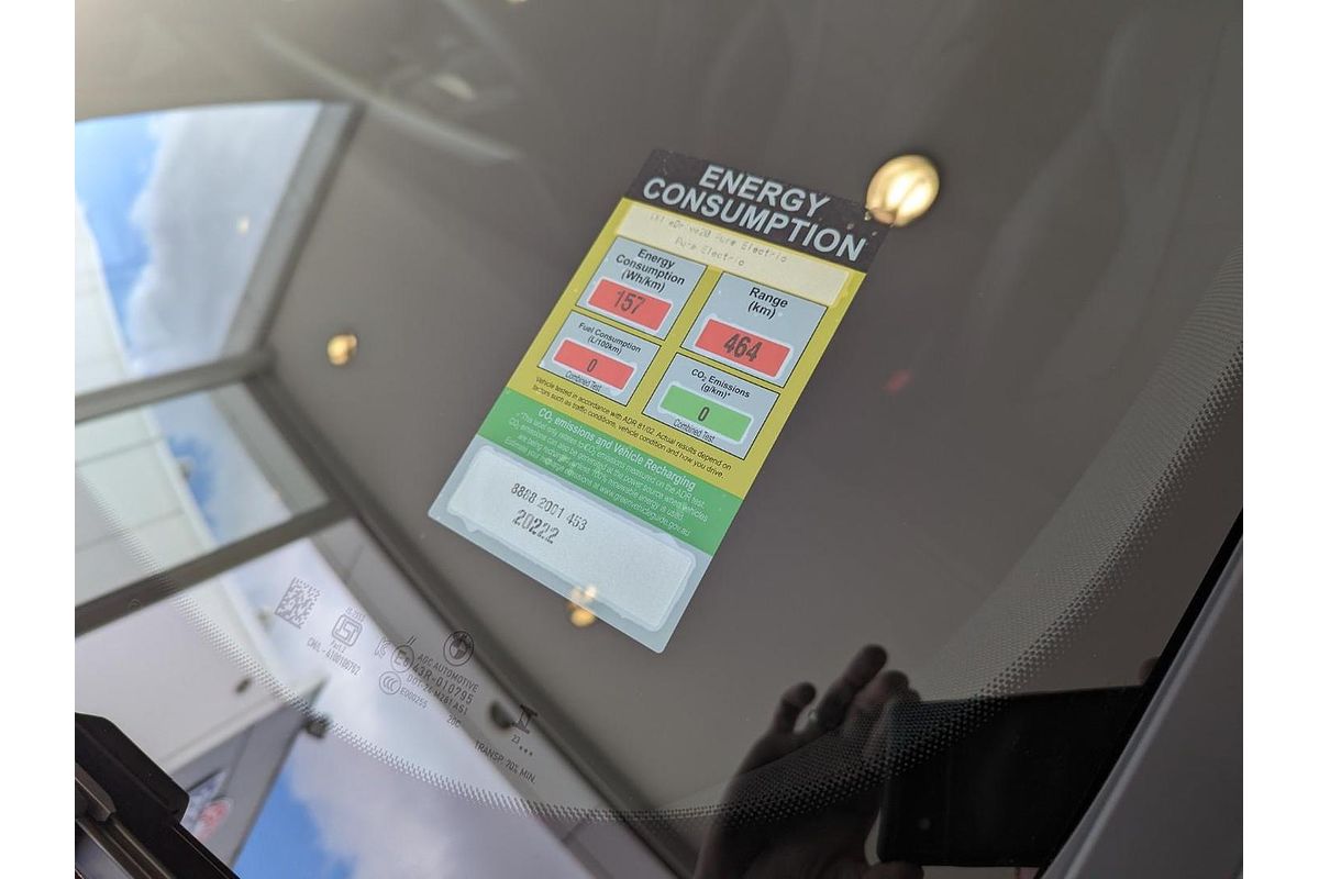 2023 BMW iX1 eDrive20 xLine U11