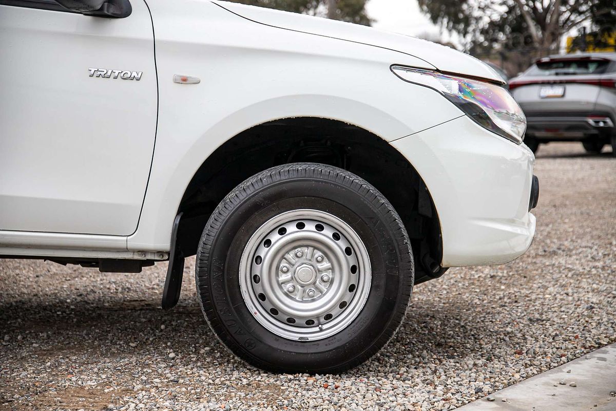 2016 Mitsubishi Triton GLX MQ Rear Wheel Drive