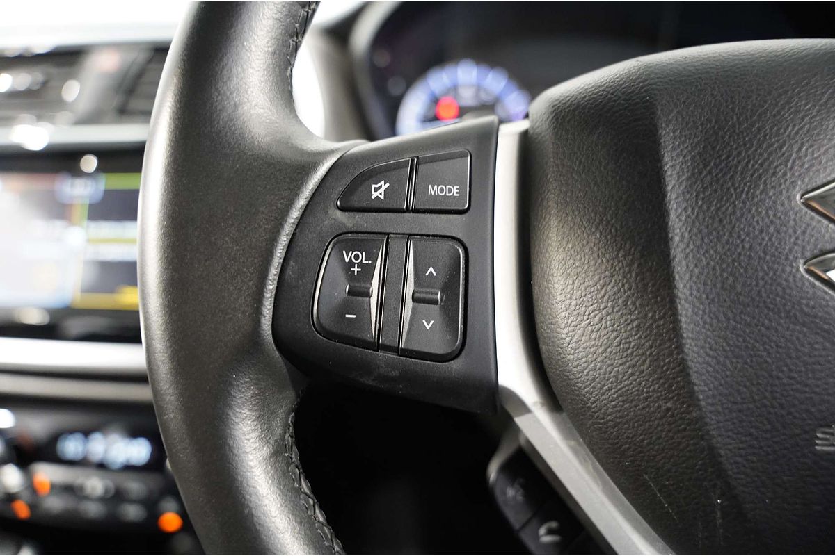 2020 Suzuki S-Cross Turbo Prestige JY