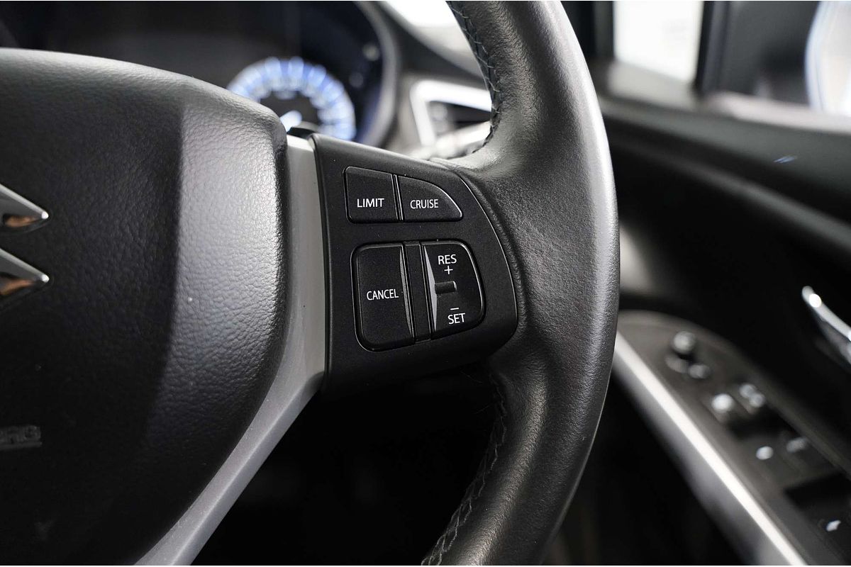 2020 Suzuki S-Cross Turbo Prestige JY