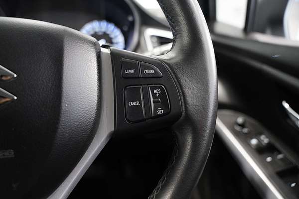 2020 Suzuki S-Cross Turbo Prestige JY