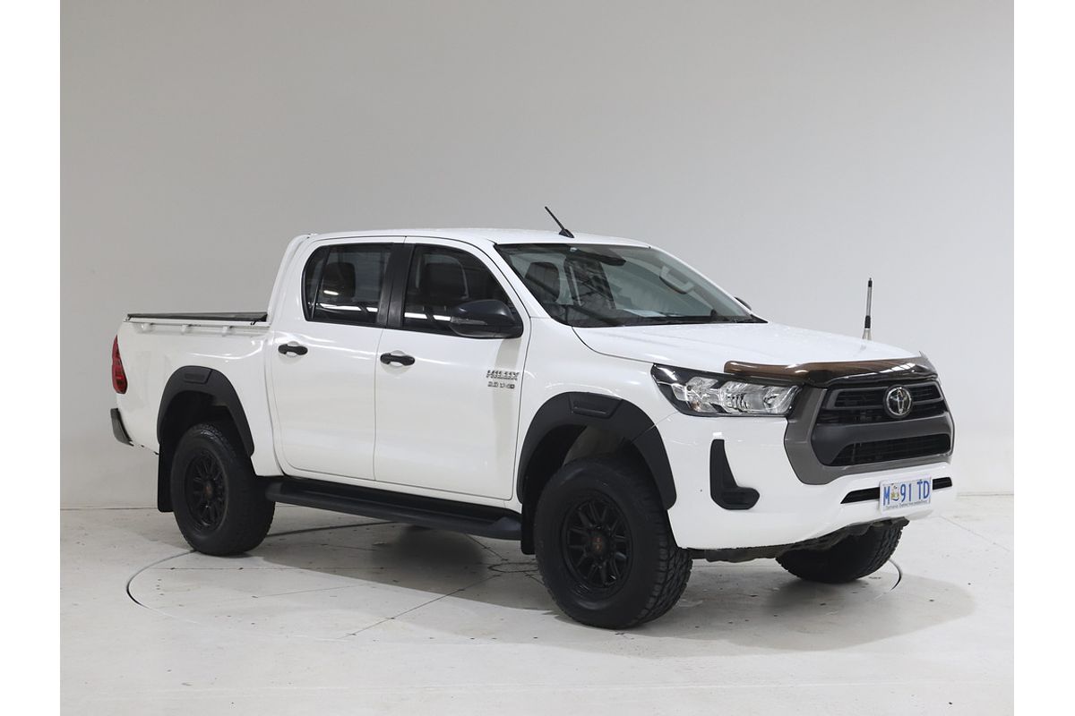 Hilux 4x4 SR 2.8L T Diesel Automatic Double Cab