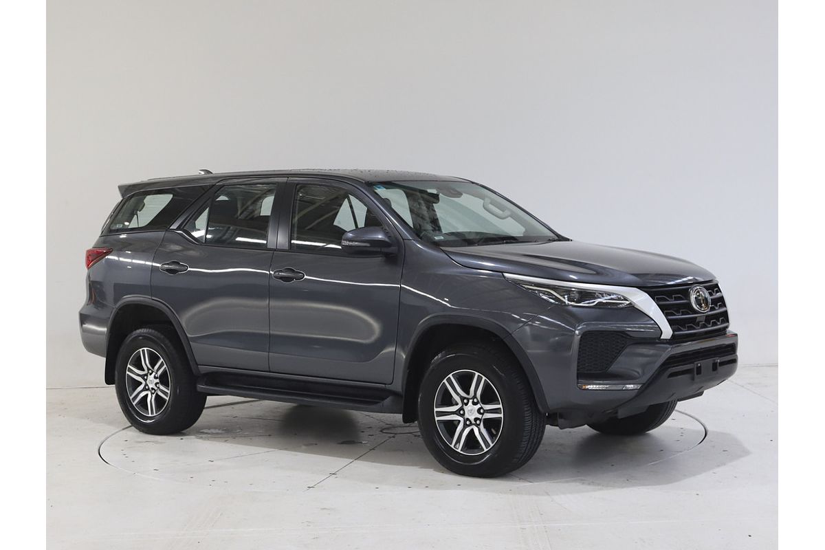 2022 Toyota Fortuner GX GUN156R