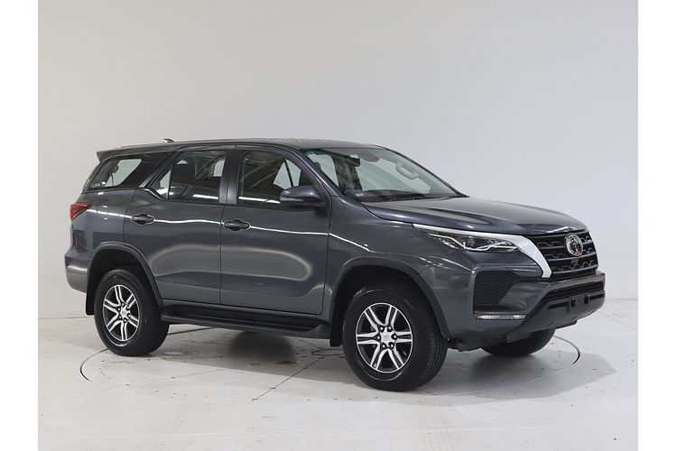 2022 Toyota Fortuner GX GUN156R